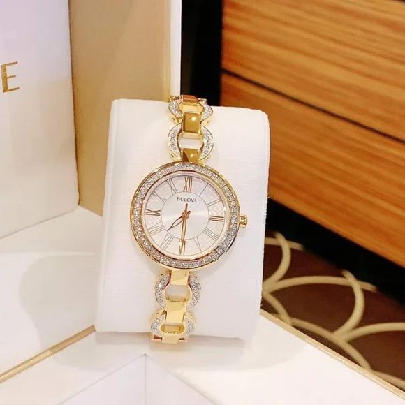 ***BRAND NEW*** Classic Crystal Bezel Stainless Steel Ladies Quartz Watch - Picture 5 of 8